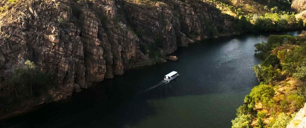 1 Day Katherine Gorge Deluxe Tour from Darwin $329